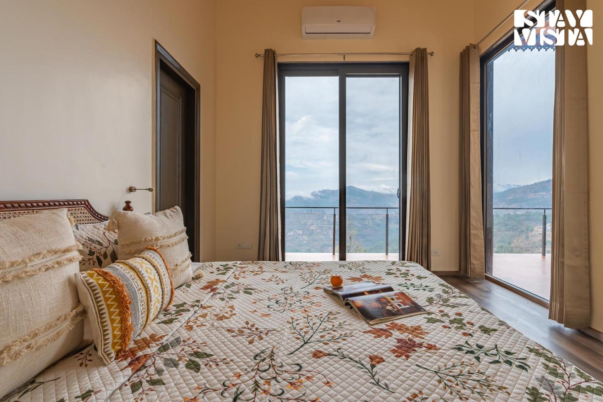 Stayvista At Amulyam Villa With Lawn & Bonfire Mukteshwar Exterior photo